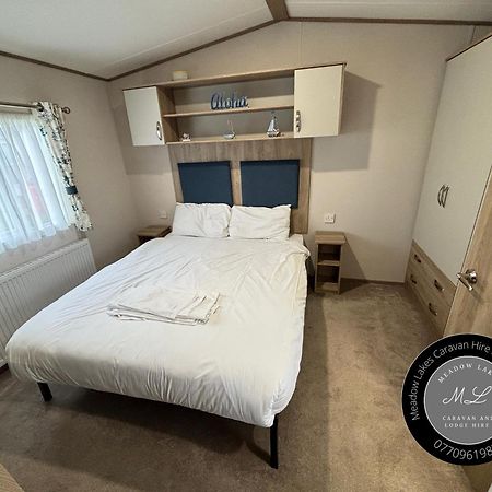 Palm Grove 182 - Pet Friendly, Wifi, Close To Beach And Clubhouse - Golden Palm Resort - Meadow Lakes Caravan & Lodge Hire 斯凯格内斯 外观 照片